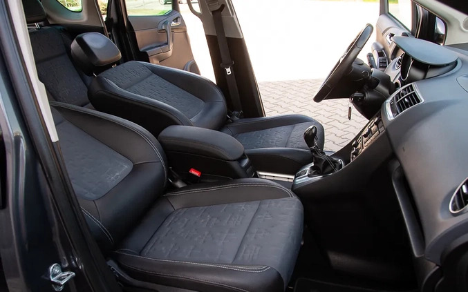 Opel Meriva cena 24900 przebieg: 173500, rok produkcji 2011 z Zagórz małe 742